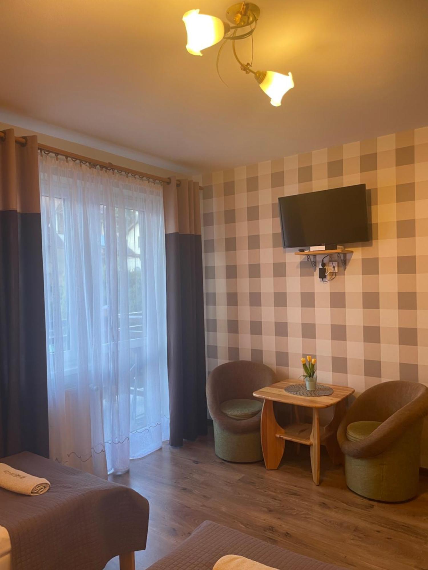 Pokoje Goscinne Wiktoria Szczawnica Esterno foto