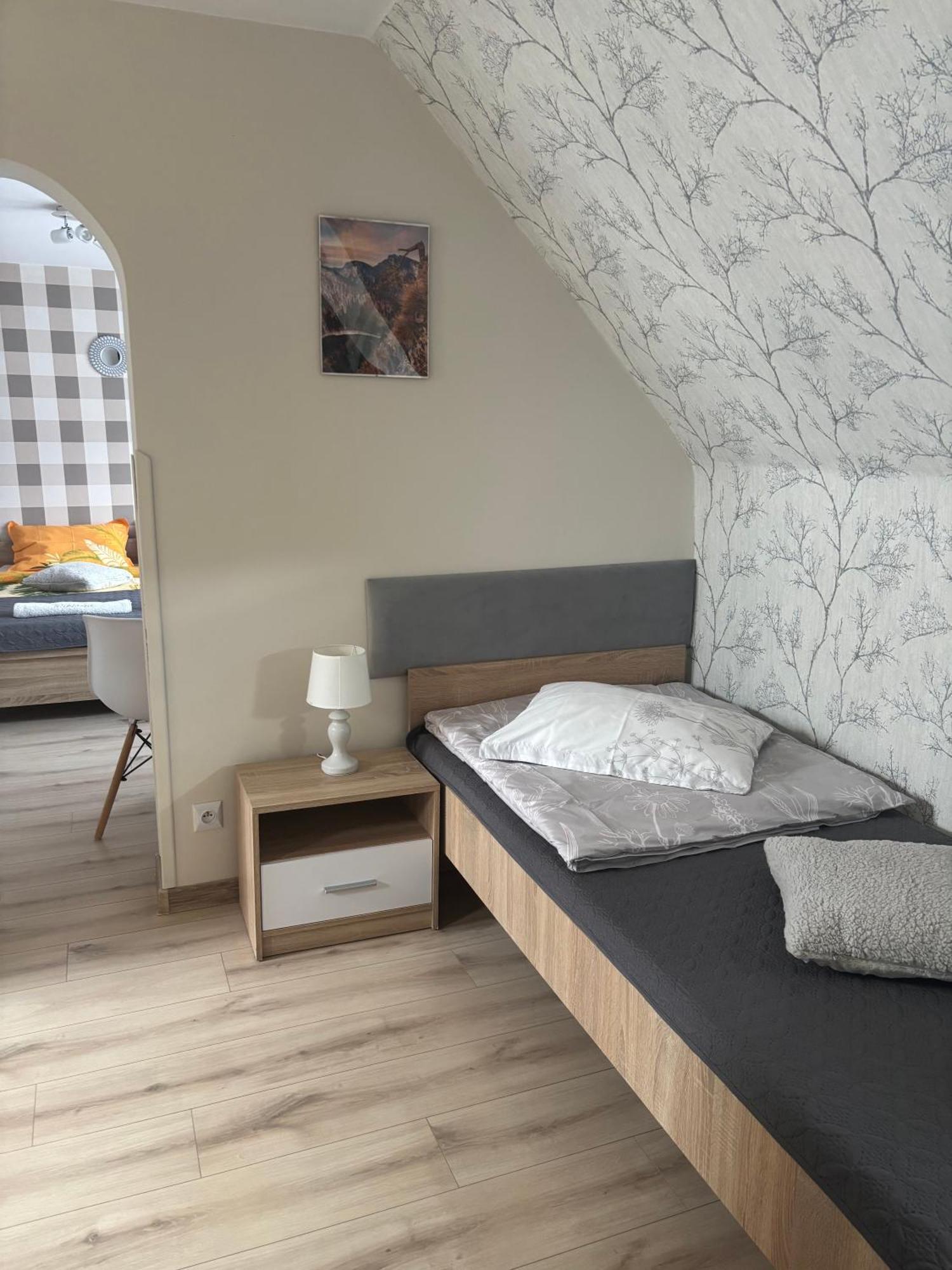 Pokoje Goscinne Wiktoria Szczawnica Esterno foto
